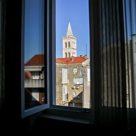 Luxury Iva ザダル